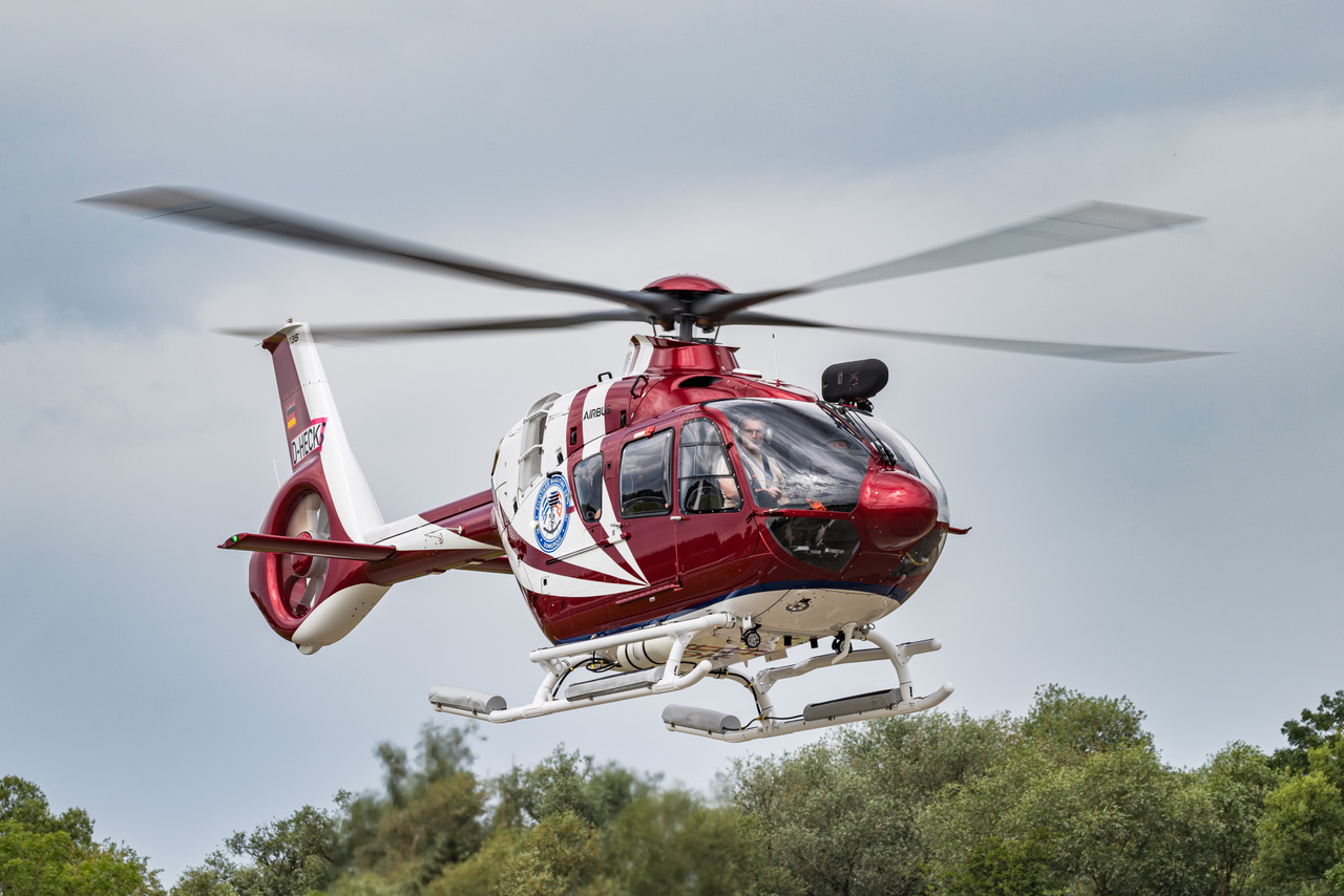 Arrivée du H135 Dunkerquois à la station
